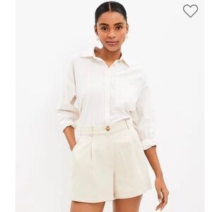 LOFT pleated shorts . Tan.